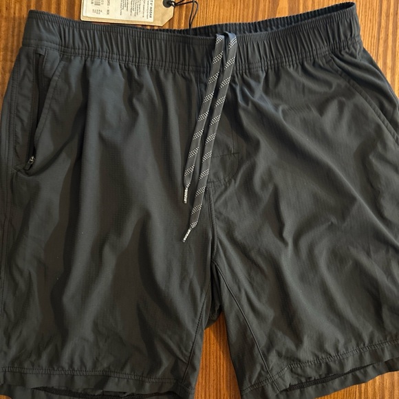 NWT Prana Men's Heiro Lined Shorts Gym Training Size Large Black - Picture 7 of 9